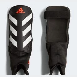 ADIDAS EVERCLUB SOCCER/FOOTBALL SHIN GUARDS Misc Balls