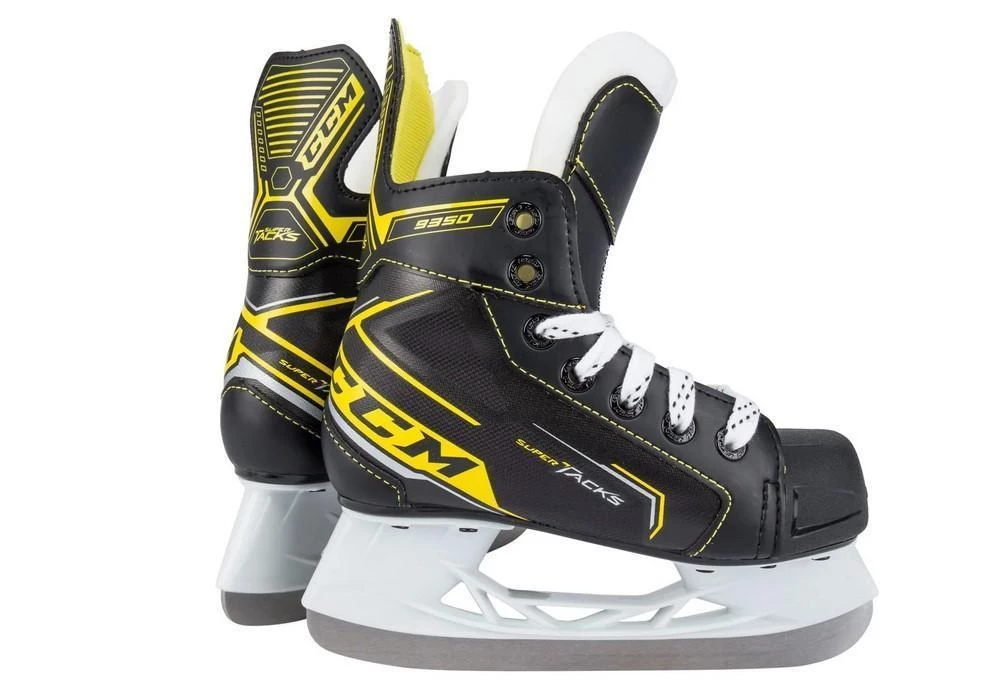 CCM Super Tacks 9350 Youth Hockey Skates