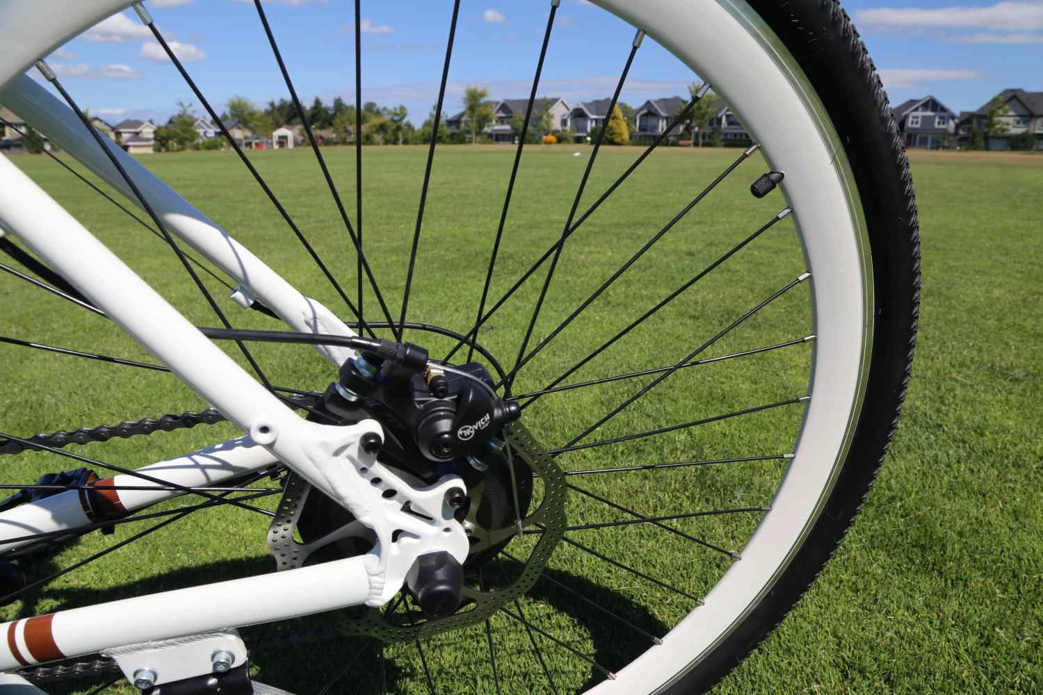 MAXBIK MX-10 ELECTRIC BIKE WHITE 250 WATT Bicycles