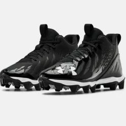 UNDER ARMOUR SPOTLIGHT FRANCHISE RM MID JUNIOR FOOTBALL CLEATS Accessories Bicycles