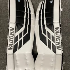 Sports Replay - Sports Excellence Hockey VAUGHN VELOCITY VE8 INTERMEDIATE GOALIE PADS