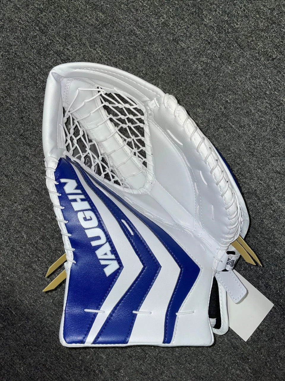 VAUGHN VENTUS SLR2 ST INTERMEDIATE GOALIE CATCHER